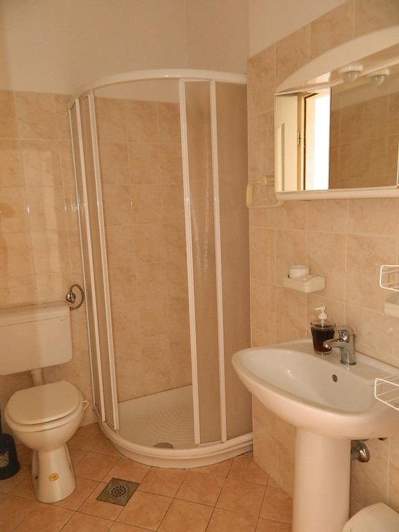 Apartments Skender Чижичи Экстерьер фото